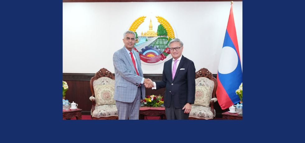 Ambassador Yogeshwar Sangwan met H.E. Mr Thongsavanh Phomvihane, Deputy Prime Minister and Foreign Minister and discussed strengthening bilateral relations between  India and laos.